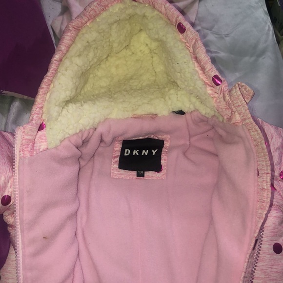 💗✨DKNY Pink and Fuchsia Polkadots Snowsuit ✨💕 - Picture 2 of 5